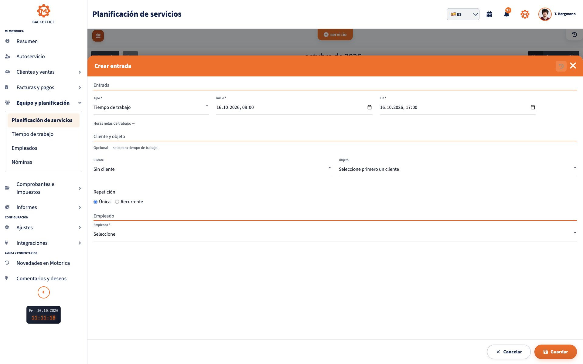 Formulario de Motorica para crear un servicio con fecha y hora, cliente, ubicación y selección de empleado