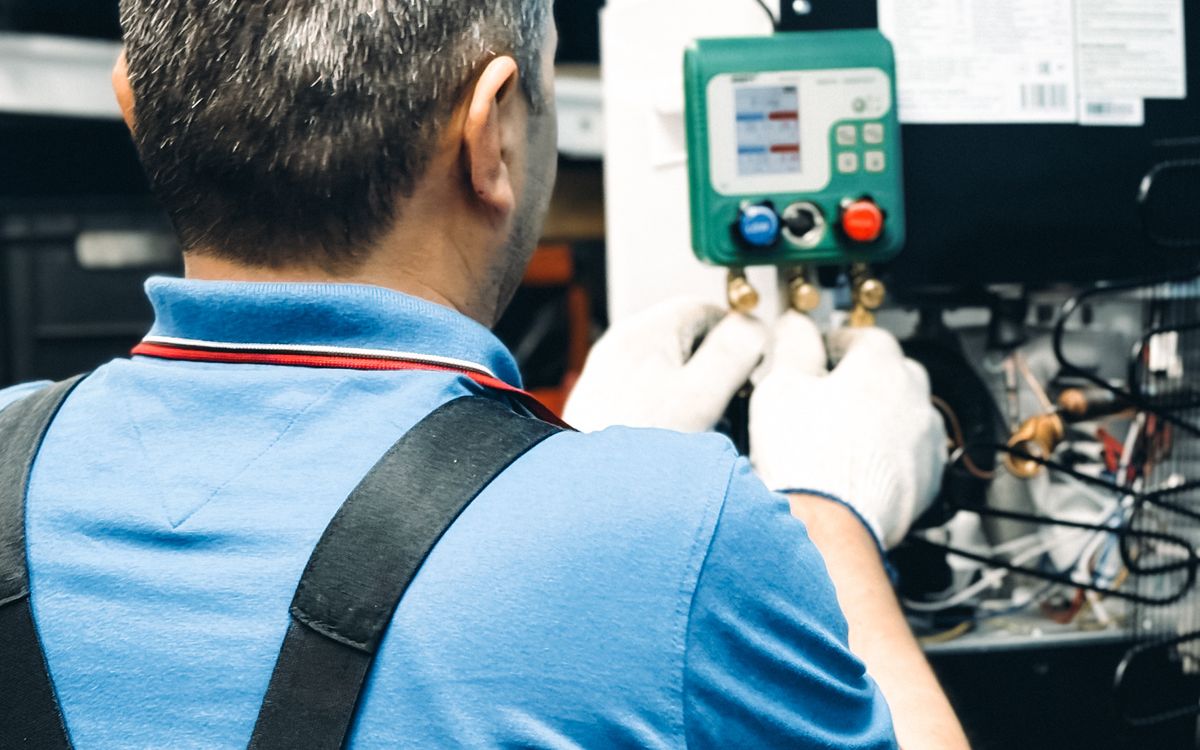 Travail artisanal typique pour Spécialistes des techniques du bâtiment