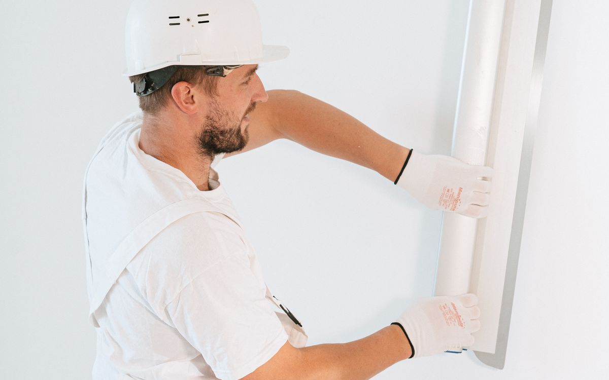 Travail artisanal typique pour Plaquistes